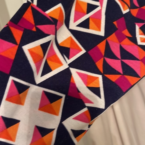 Lularoe Randy - Picture 2 of 3